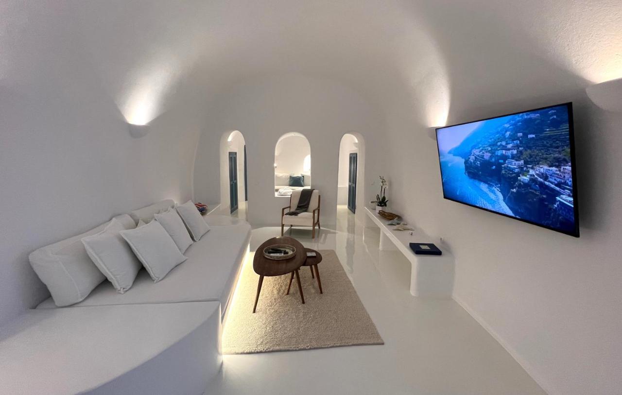 Aristos Life Luxury Cave Villas Oía Buitenkant foto